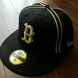 NEW AUTHENTIC NEWERA 59FIFTY HAT BLACK